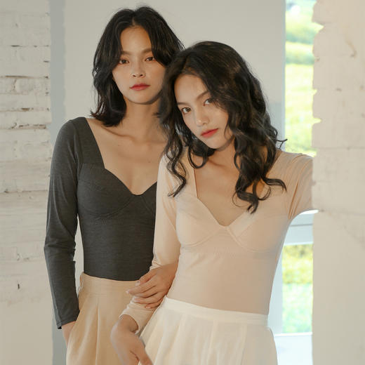 薄款德绒无痕保暖内衣上衣发热带胸垫冬季V领打底衫女士秋衣紧身 商品图0