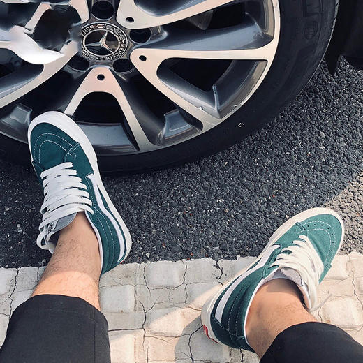 VANS   Sk8-Hi  新款男女情侣休闲高帮休闲滑板鞋VN0A4U3C 商品图1