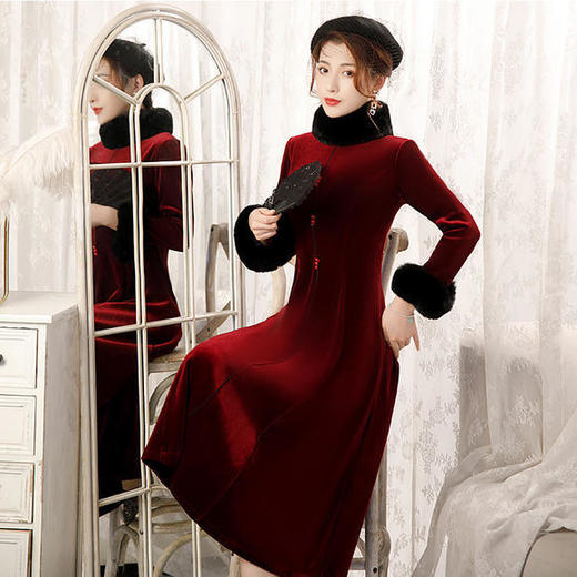 BJ-20108复古日常改良毛领加厚丝绒长款宴会旗袍 商品图1