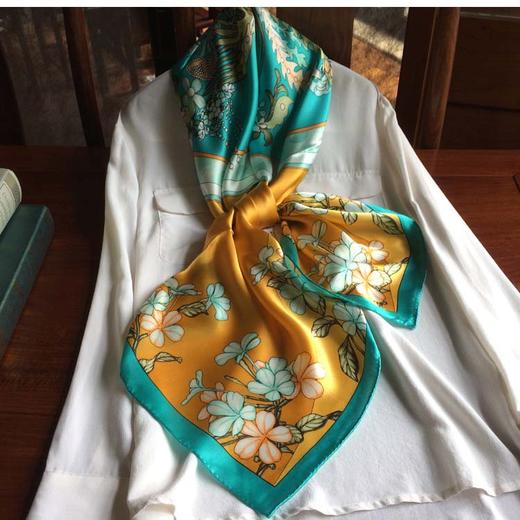 丁摩  难得一见的配色 礼盒装真丝大方巾百分百桑蚕丝丝巾百搭围巾披肩两用 商品图11