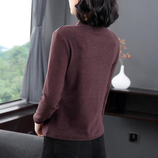 YH-4.e237-922339秋冬新款蕾丝加绒打底衫 商品图3