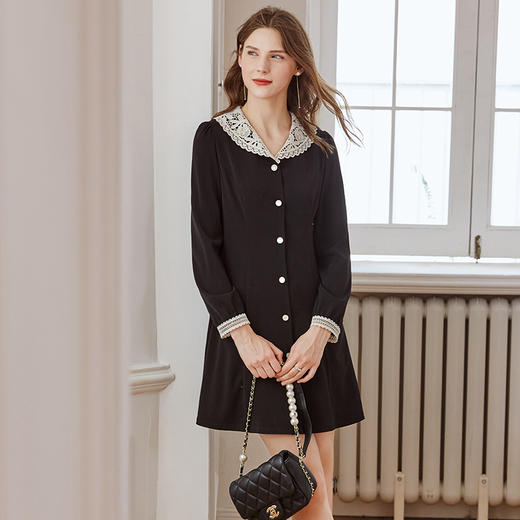 欧芮儿轻熟风连衣裙女新款水溶蕾丝花边拼接V领小黑裙子 商品图3