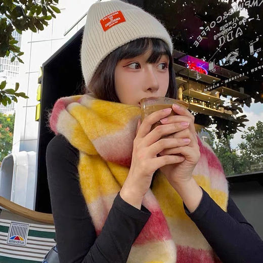 ins秋冬季马海毛拼色彩虹围巾女英伦风格子保暖长款披肩围脖学生 商品图1