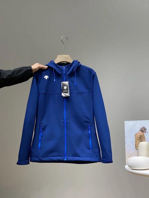 descent 迪桑特户外内里加绒连帽软壳户外冲锋衣!2-3-2