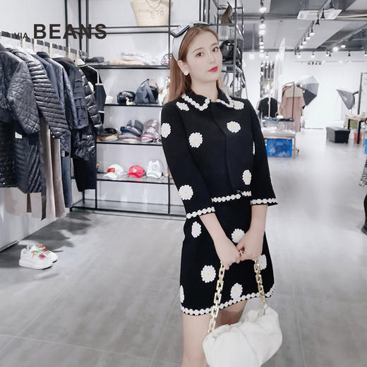 VIA BEANS绣雏菊小外套加雏菊半裙（套装） 9123220001 商品图5