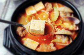 一口肉，一口汤，盛满幸福的料理！ 