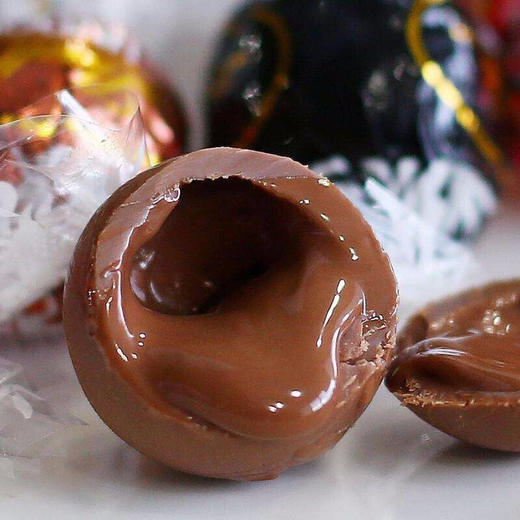 瑞士莲巧克力lindt进口软心冰山黑巧克力球瑞士版lindor糖果结婚喜糖