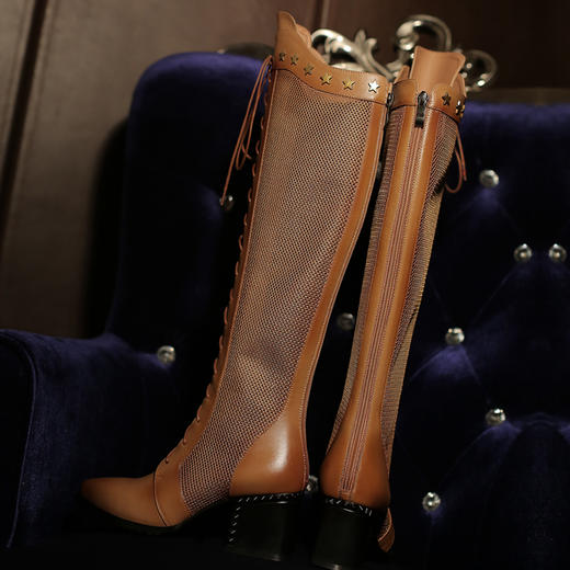 上海旗袍厂DTN-320      秋季新款镂空真皮尖头中跟网面靴前系带交叉绑带铆钉时尚高筒靴 商品图3