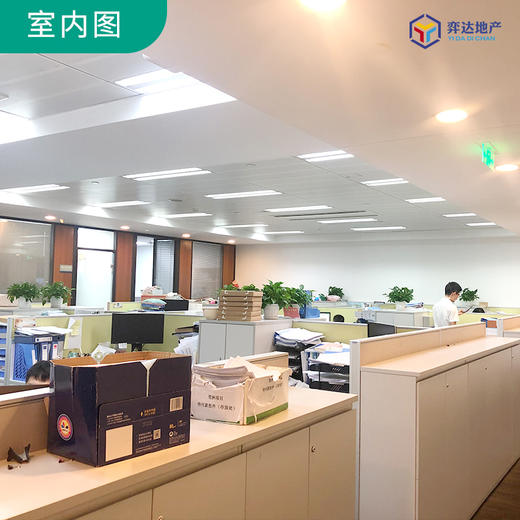 【海珠区】保利国际广场北塔19楼全层单元 面积：1775㎡ 全线江景，独立的空中阳台 商品图3