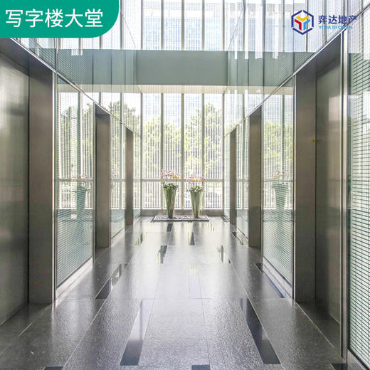 【海珠区】保利国际广场北塔19楼全层单元 面积：1775㎡ 全线江景，独立的空中阳台 商品图7