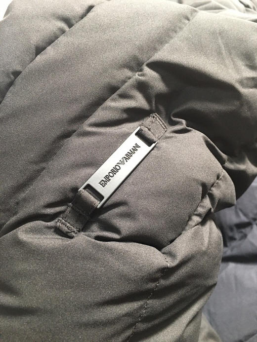 阿玛尼Emporio Armani EA新款短款羽绒服 商品图11
