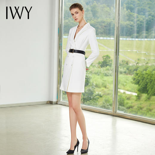 IWY/白色长袖西装连衣裙Q10396-W 商品图3