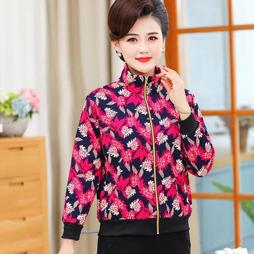 QR-D068中老年女装外套加绒妈妈装秋冬季保暖上衣大码宽松奶奶夹克衫 商品图2