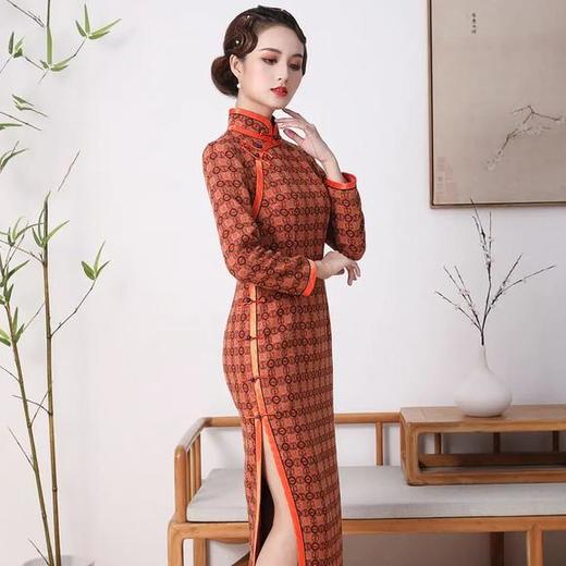 FD-QC16980262020新款高端优雅气质手工盘扣立领长袖长款开叉毛呢旗袍裙 商品图3