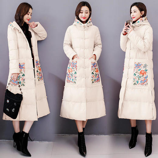 WZNH-RSLD1928新款时尚优雅气质连帽加厚口袋刺绣长款棉服 商品图1