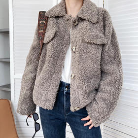 【上身十足高级感】羊羔毛外套 触感柔软 整体宽松的版型不挑人 显气质衬肤白