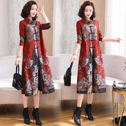 WZNH-YYG82590盘扣改良旗袍高领长袖连衣裙 商品图1