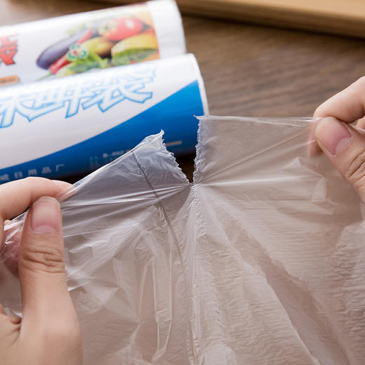 居家水果蔬菜保鲜袋 100个/卷 冰箱 厨房装蔬菜 水果  食品袋 比保鲜膜方便 商品图2