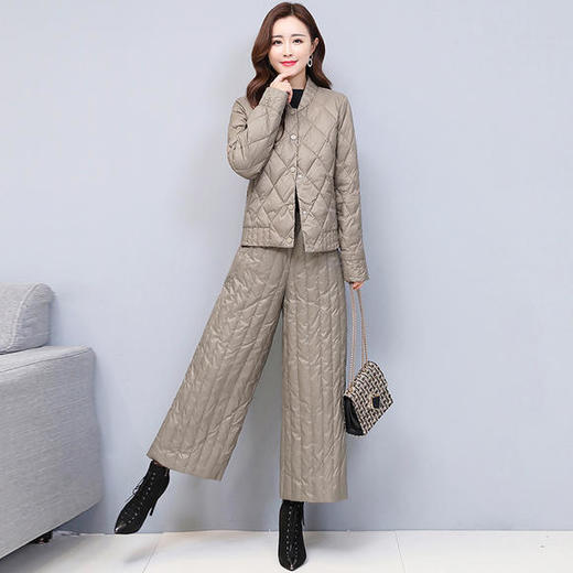 WZNH-YM2071-1羽绒服套装2020冬季气质显瘦时尚阔腿裤 商品图2