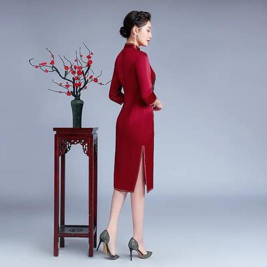 YSD05702-3高档丝绸面料修身手推绣旗袍 商品图3