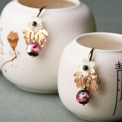 JGL-03220241镀14K金耳环原创设计银杏贝壳花复古时尚耳饰夏新款耳饰 商品图1