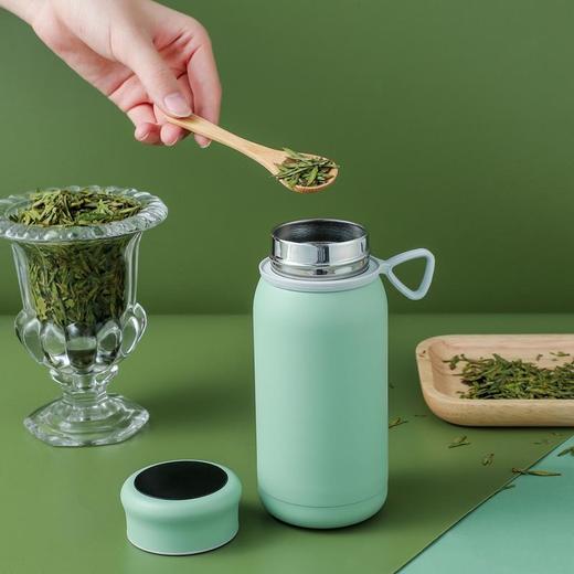 有「温度的」智能恒温保温暖手杯304不锈钢纯净无缝内胆，抗腐蚀，耐酸碱，双层保温结构24小时锁温保冷，轻松出行就现在 商品图4