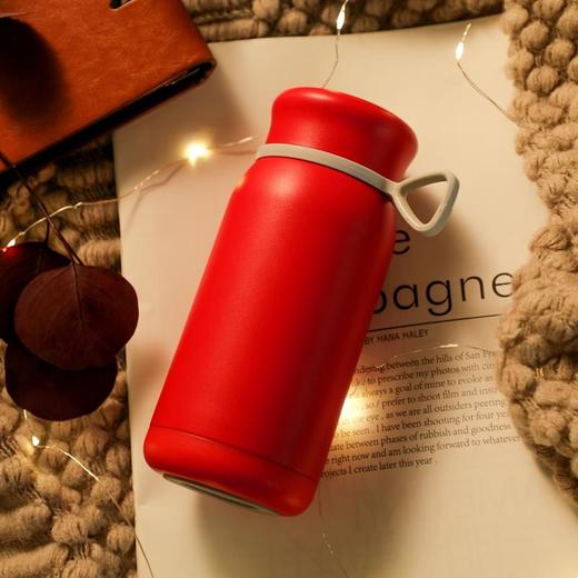 有「温度的」智能恒温保温暖手杯304不锈钢纯净无缝内胆，抗腐蚀，耐酸碱，双层保温结构24小时锁温保冷，轻松出行就现在 商品图6