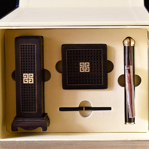 回纹小立式香炉四件套 商品图0