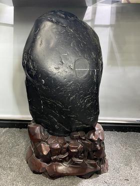 和田玉（墨玉）籽料原石（价格面议）