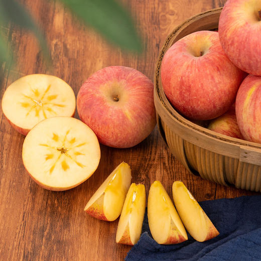 甜入心头 爽朗脆口 自然成熟 果肉细嫩 皮薄多汁 好吃水果