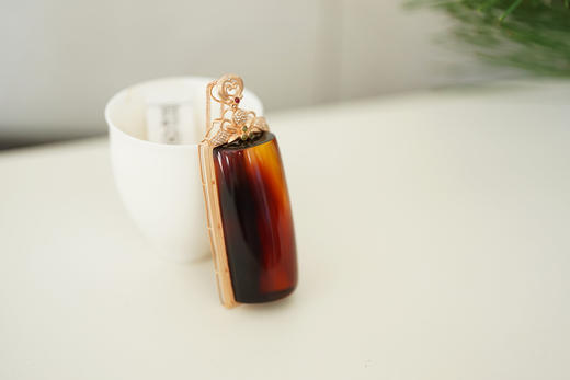 墨西哥红蓝珀18K玫瑰金镶钻方牌吊坠    特价 商品图2