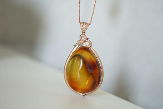 墨西哥红蓝珀18K玫瑰金镶钻水滴吊坠    特价 商品图0