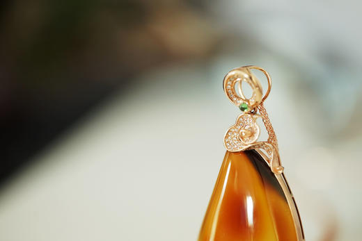 墨西哥红蓝珀18K玫瑰金镶钻水滴吊坠    特价 商品图1