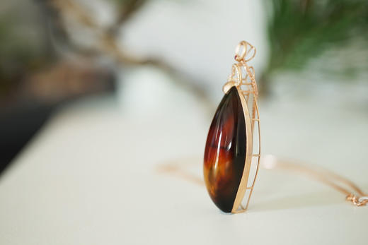 墨西哥红蓝珀18K玫瑰金镶钻水滴吊坠    特价 商品图1