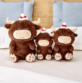  新品上市 | 这个公仔这么惨，一出生就挨了设计师999拳！ 