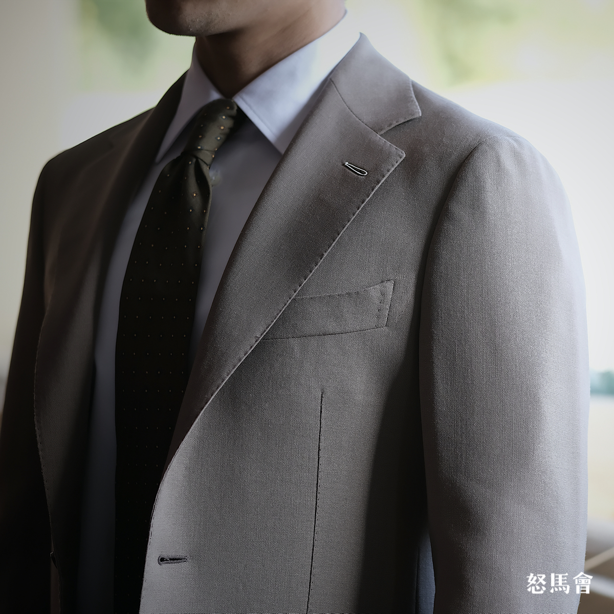 hardy minnis fresco iii original 强捻抗皱卡其色意式全麻衬套装