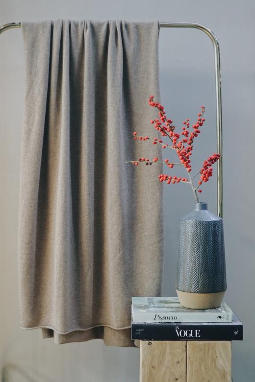 Juanzi Studio100%纯羊绒纯色围巾S2011WJ0301 商品图2