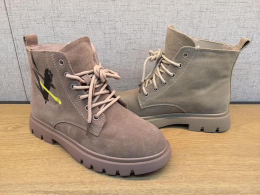 2019秋冬新款豪行29351773时尚厚底牛皮短靴舒适休闲女鞋单靴正品 商品图3