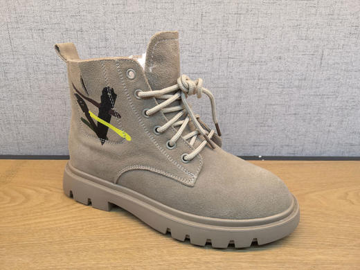 2019秋冬新款豪行29351773时尚厚底牛皮短靴舒适休闲女鞋单靴正品 商品图1