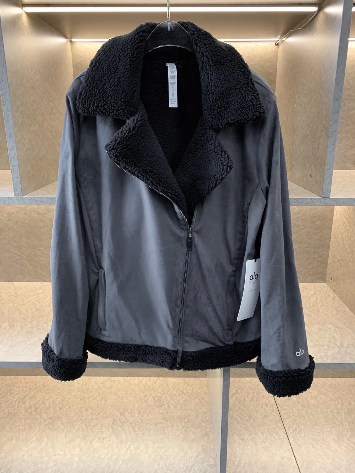 现货,正品alo可双面穿,秋冬新款女士麂皮绒皮衣外套