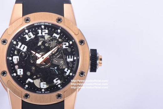 V9理查德米尔圆盘RM 63-01 Dizzy Hands男装自动机械腕表，同步尺寸直径42.7mm，厚度11.7mm，开放式字面，定制自动机械机芯，透底，硅胶表带，男士腕表 商品图13