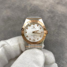 8848F厂岀品欧米茄星座系列，24毫米 搭载原版欧米茄1376专用机芯优势1，真钻一级贝母字面2，表带工艺还原专柜，更舒适，工艺目前为止独家3，表带18K金盾牌，还原专柜，比市场更逼真，四个角无缝