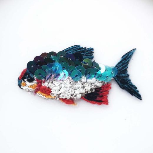 【云端刺绣】写实小金鱼别针 商品图4