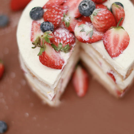 8英寸｜草莓小姐+198元当季花束 商品图4