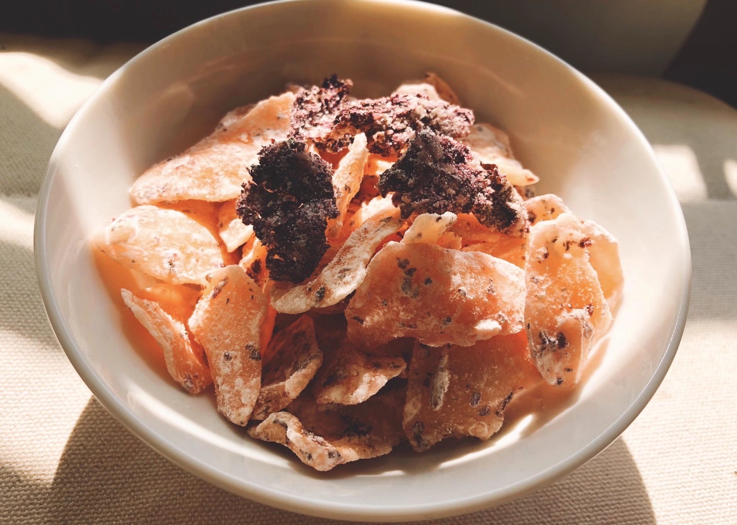 巧酸有仙气停不下来的小零食云南大理的手作紫苏酸木瓜