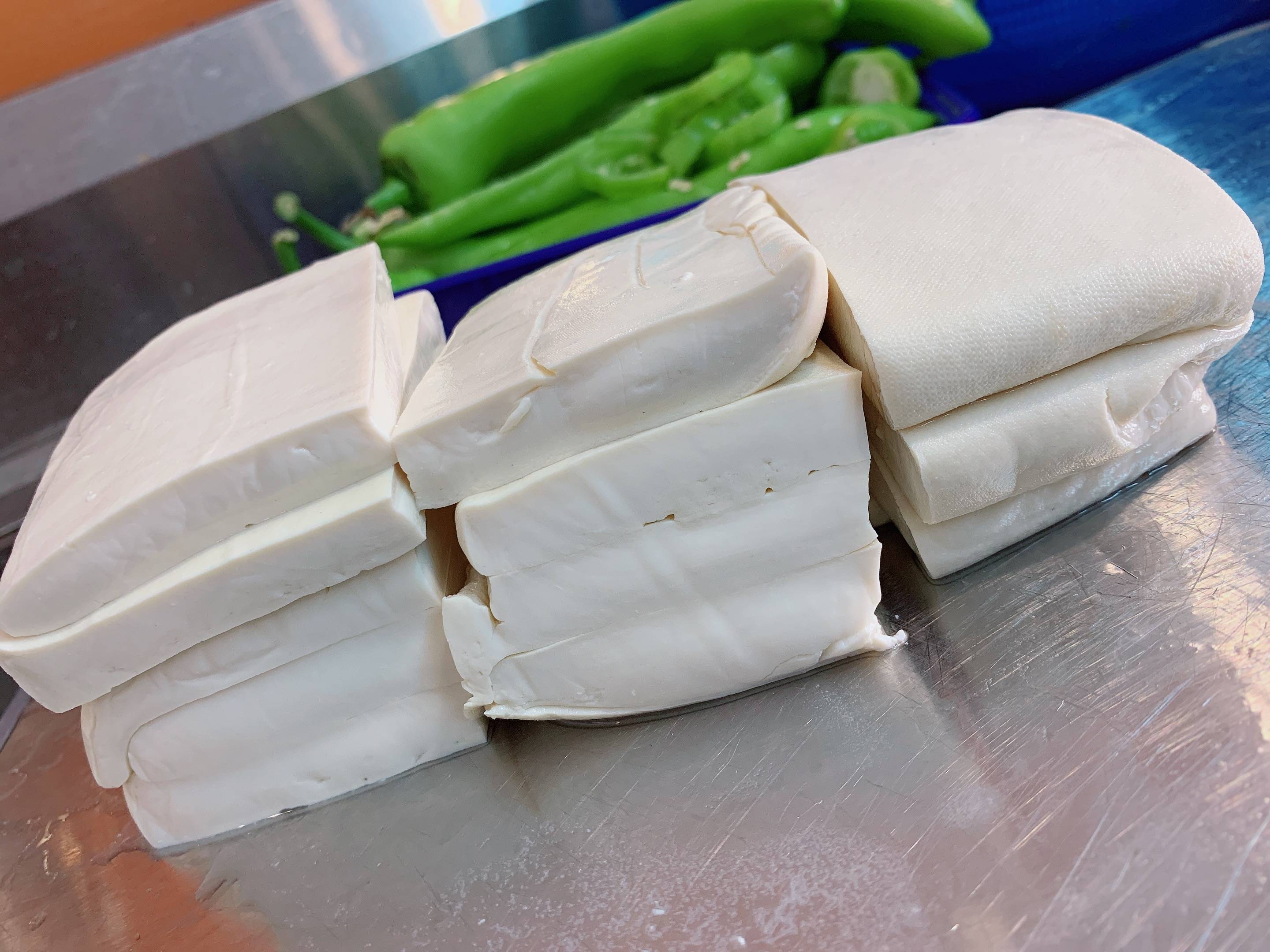 3元 特耀优选新鲜豆腐块一份(约250g)