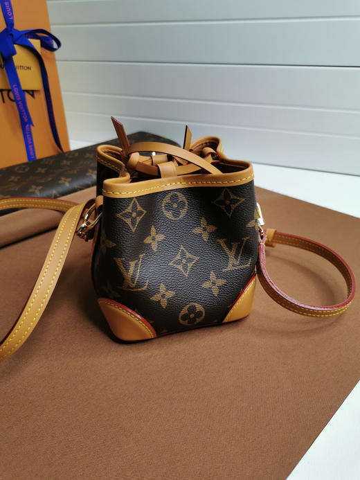 MSL工作室，高端定制，L新款水桶包mini 商品图2