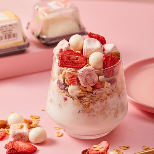 草莓优脆乳 400g/袋 水果麦片 坚果 红枣 酸奶 果粒 早餐 好想你 商品图1