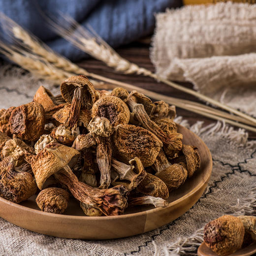 大唐山臻【原生种山臻特产4件套】土香菇、姬松茸、原生种木耳、原生种花豆
 商品图3