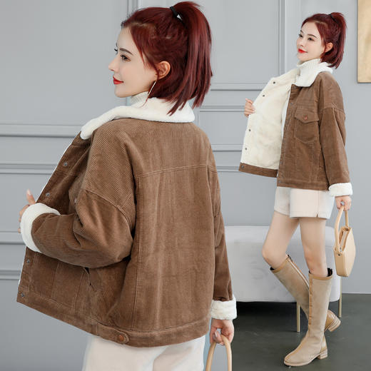 【女装】冬季新款宽松加厚灯芯绒羊羔毛短外套 /112516